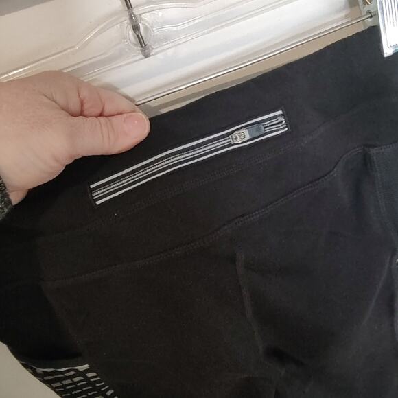 Athleta Be Free Reflective Black Leggings Medium - Picture 5 of 14